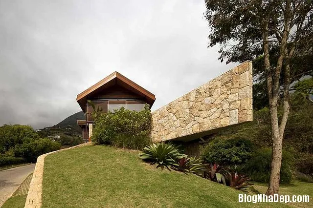 Nhà trên đồi tuyệt đẹp ở Brasil