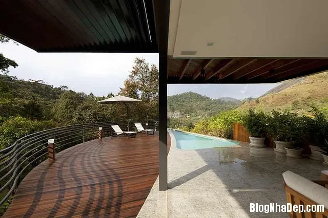 Nhà trên đồi tuyệt đẹp ở Brasil