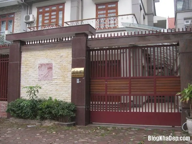 Những chiếc cổng biệt thự sang trọng tại Hà Nội