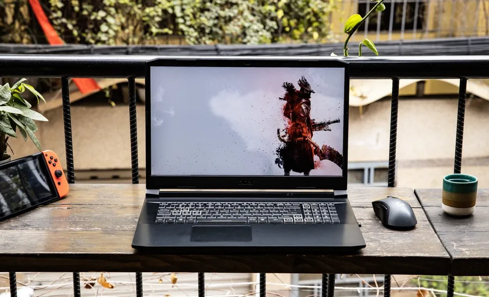 Những điểm khác biệt giữa PC và Laptop là gì?